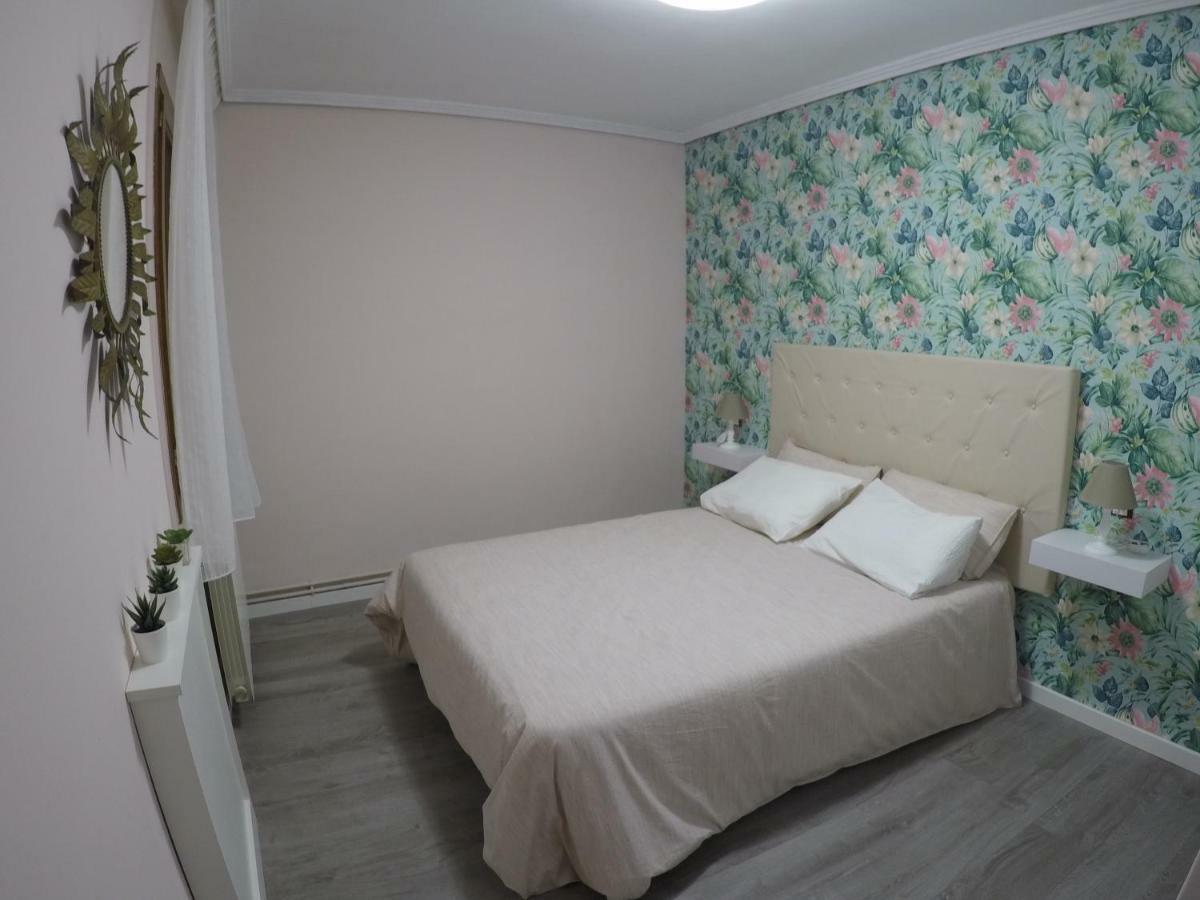 El Rincon De Celia Apartment Graus Exterior photo